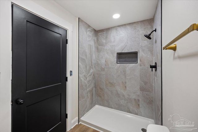 4133 Lawrence Ave, Pace, FL 32571