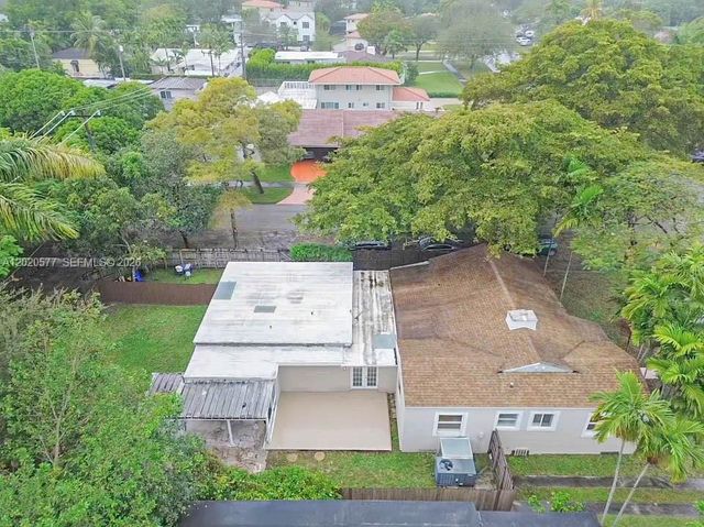 410 Pinecrest Dr B, Miami Springs, FL 33166