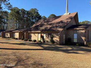 1701 Windsor Road, Kinston, NC 28504