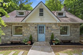 2 Anton Place, Lake Peekskill, NY 10537