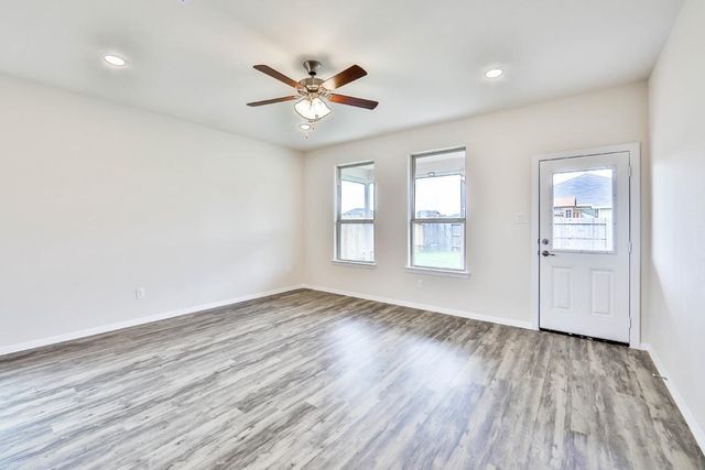 247 Sintra Lake, Rosenberg, TX 77469
