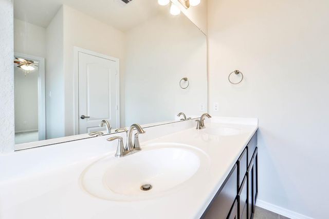 247 Sintra Lake, Rosenberg, TX 77469