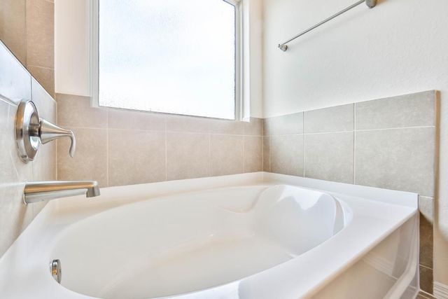 247 Sintra Lake, Rosenberg, TX 77469