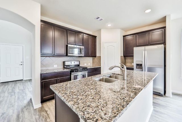 247 Sintra Lake, Rosenberg, TX 77469