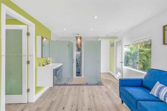 30468 Oleander Blvd, Big Pine, FL 33043