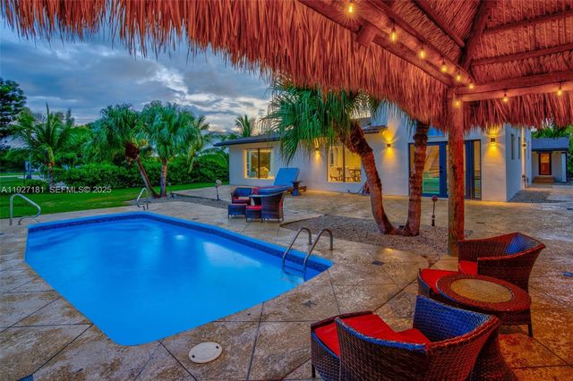 30468 Oleander Blvd, Big Pine, FL 33043