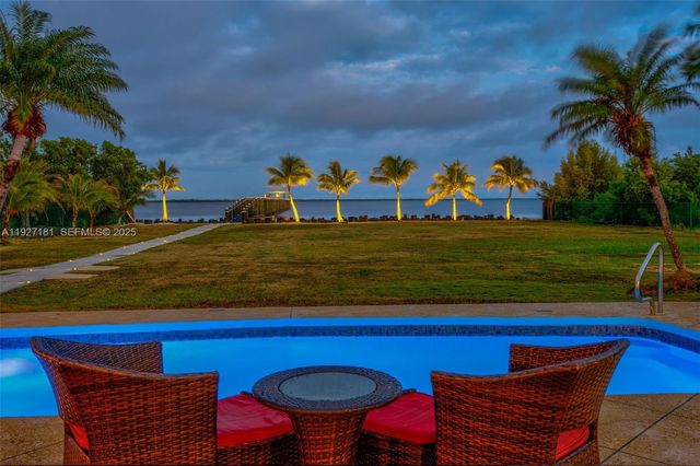 30468 Oleander Blvd, Big Pine, FL 33043