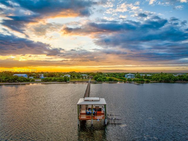 30468 Oleander Blvd, Big Pine, FL 33043