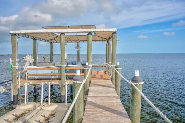 30468 Oleander Blvd, Big Pine, FL 33043