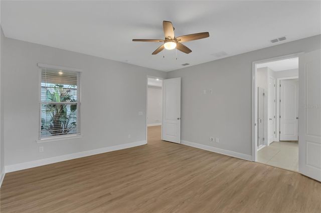 13766 ROSBASH ALY, Orlando, FL 32827