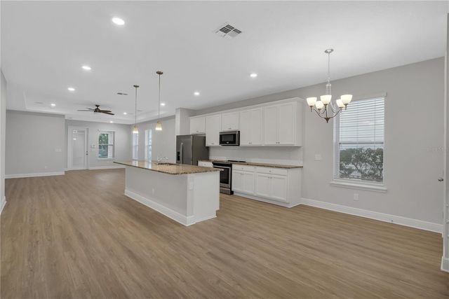 13766 ROSBASH ALY, Orlando, FL 32827