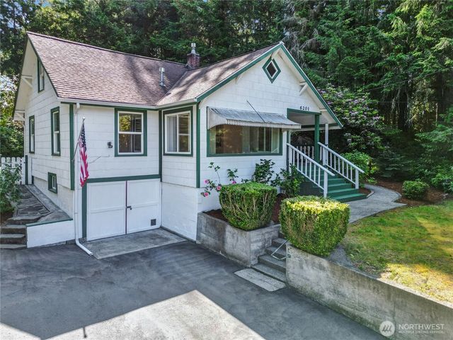 6201 38th Avenue NW, Gig Harbor, WA 98335
