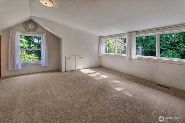 6201 38th Avenue NW, Gig Harbor, WA 98335