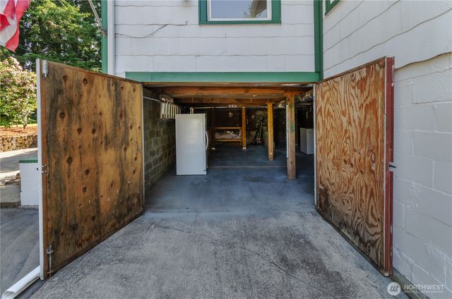6201 38th Avenue NW, Gig Harbor, WA 98335