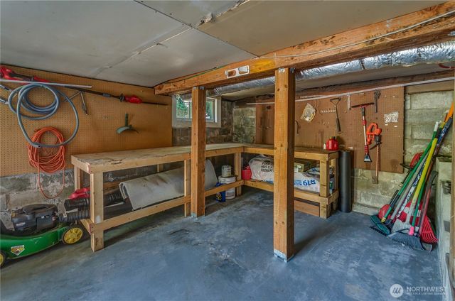 6201 38th Avenue NW, Gig Harbor, WA 98335