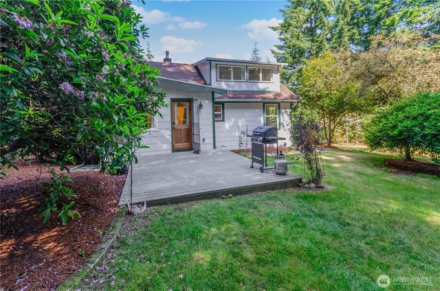 6201 38th Avenue NW, Gig Harbor, WA 98335