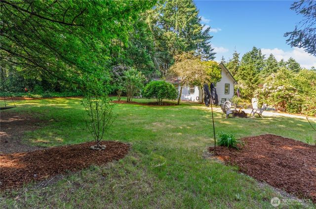 6201 38th Avenue NW, Gig Harbor, WA 98335