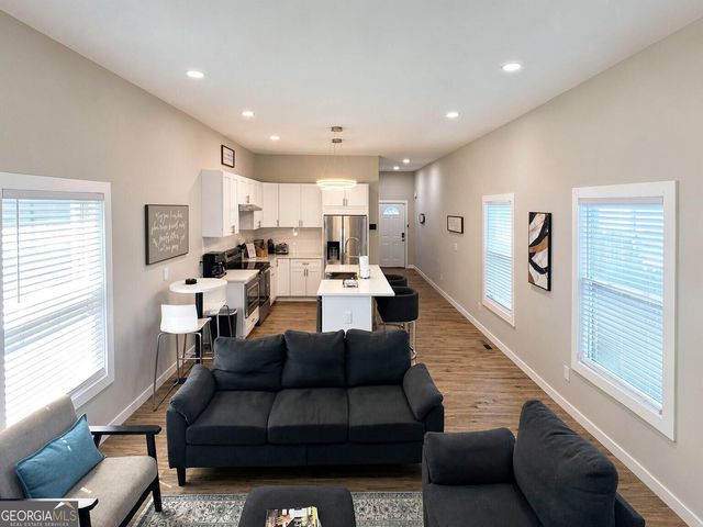 962 Welch Street SW, Atlanta, GA 30310
