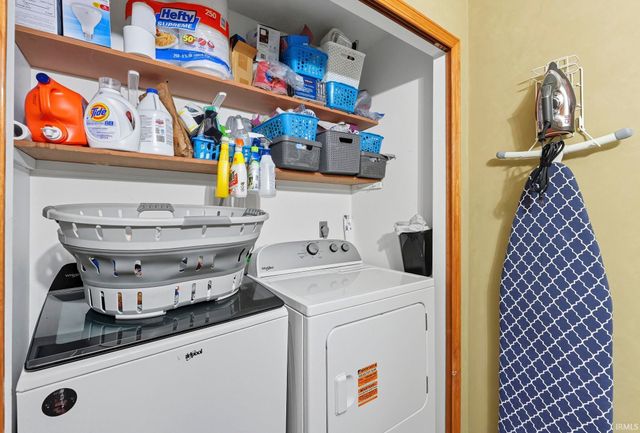 10720 Lone Tree Place, Fort Wayne, IN 46818