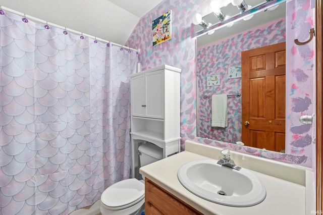 10720 Lone Tree Place, Fort Wayne, IN 46818