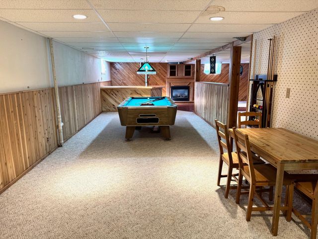 103 8th Street SW, Roseau, MN 56751