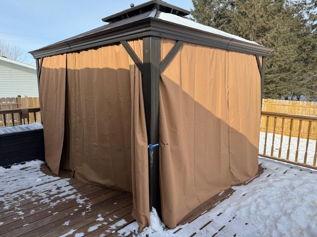 103 8th Street SW, Roseau, MN 56751