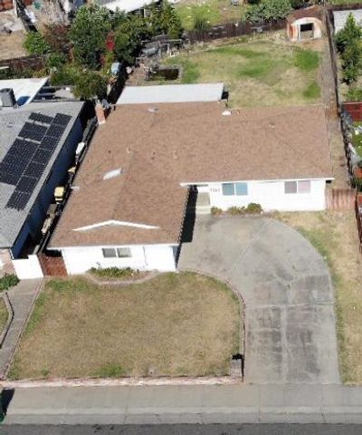 7212 Los Molinas Ln, Stockton, CA 95207