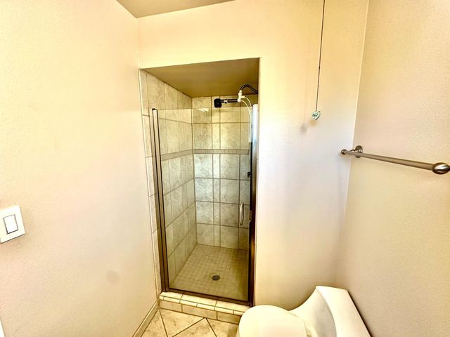 7212 Los Molinas Ln, Stockton, CA 95207