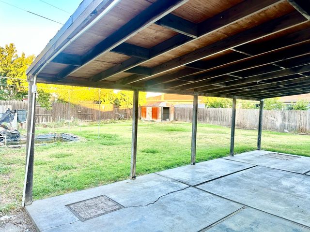 7212 Los Molinas Ln, Stockton, CA 95207