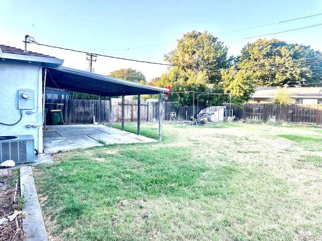 7212 Los Molinas Ln, Stockton, CA 95207