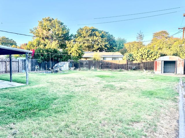 7212 Los Molinas Ln, Stockton, CA 95207