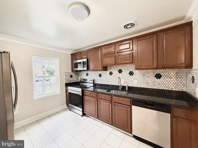 9292 TANEY RD, Manassas, VA 20110