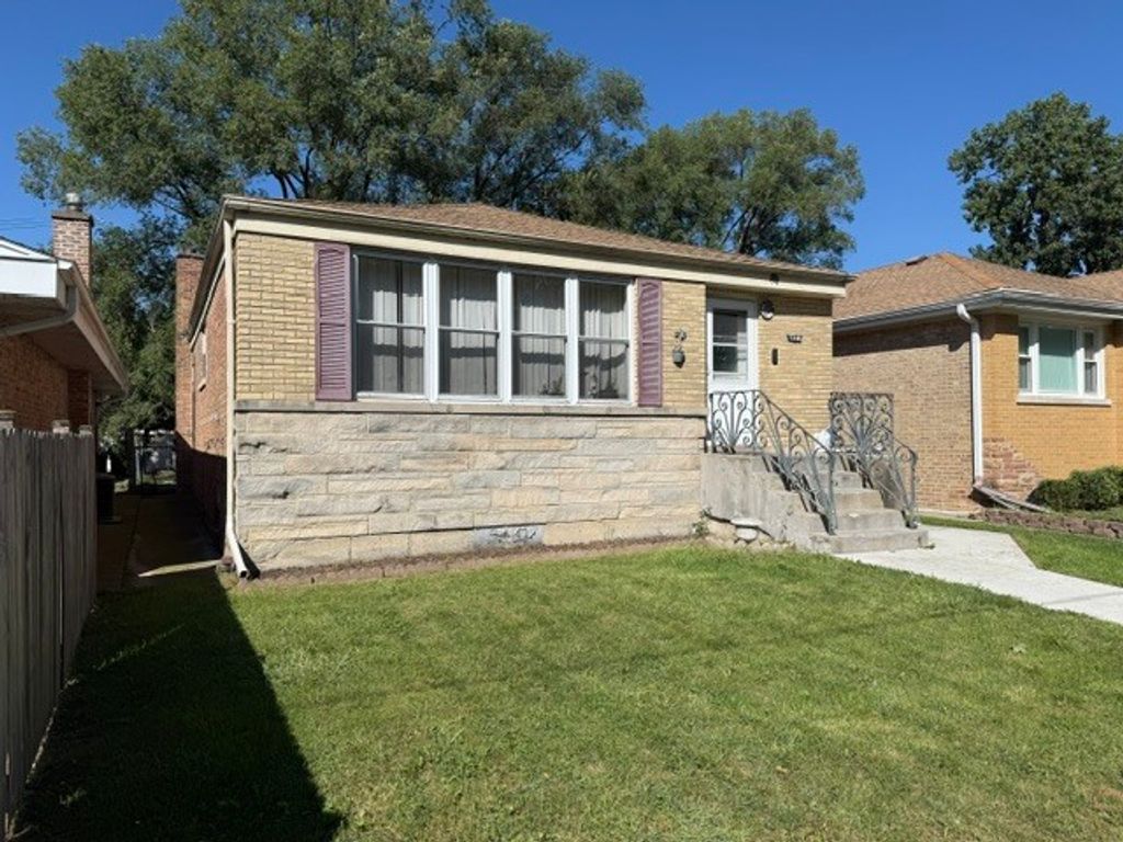 7238 N California Avenue, Chicago, IL 60645