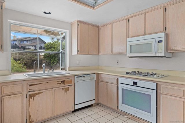 4235 Casa De Machado, La Mesa, CA 91941