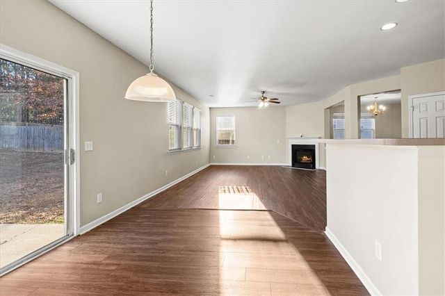 125 Parkmont Court, Dallas, GA 30132