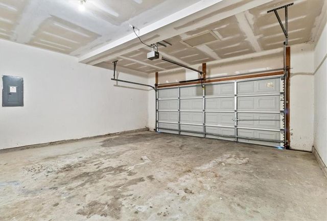 125 Parkmont Court, Dallas, GA 30132