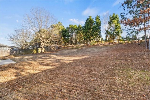 125 Parkmont Court, Dallas, GA 30132