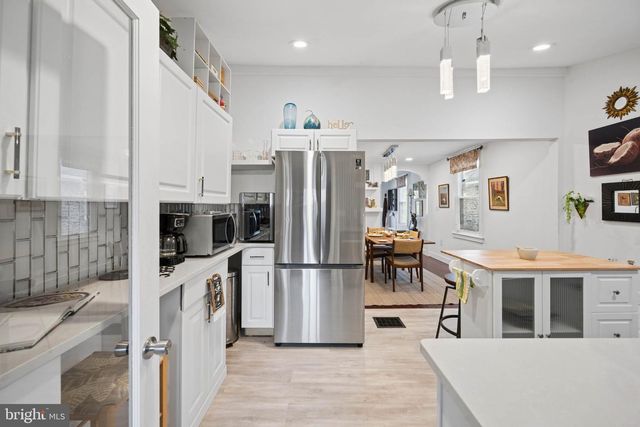 3355 FALLS RD, Baltimore, MD 21211