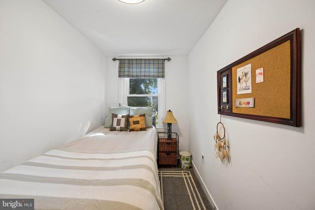3355 FALLS RD, Baltimore, MD 21211
