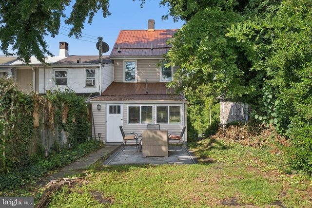 3355 FALLS RD, Baltimore, MD 21211