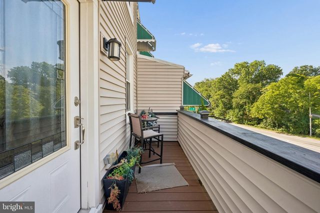 3355 FALLS RD, Baltimore, MD 21211