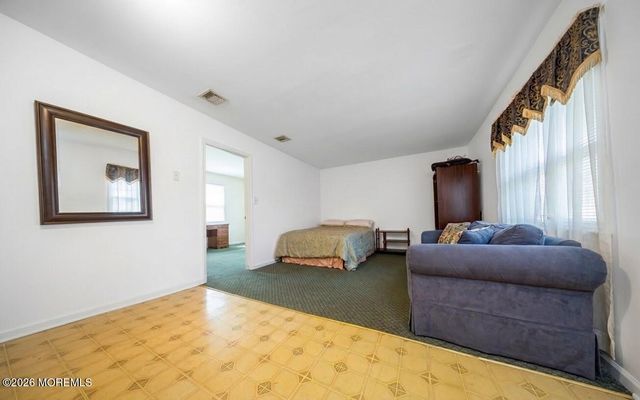7 Porsche Drive, Matawan, NJ 07747