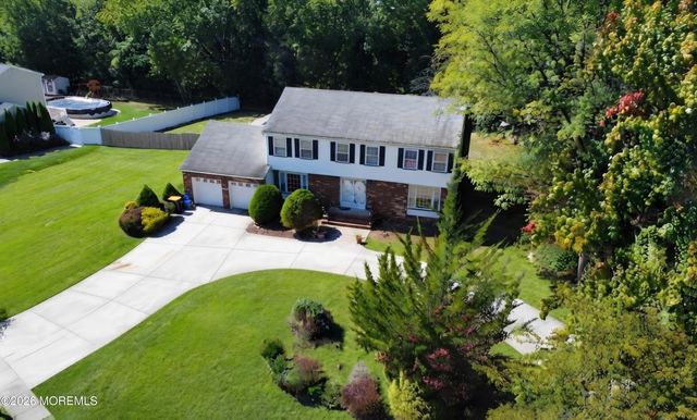7 Porsche Drive, Matawan, NJ 07747