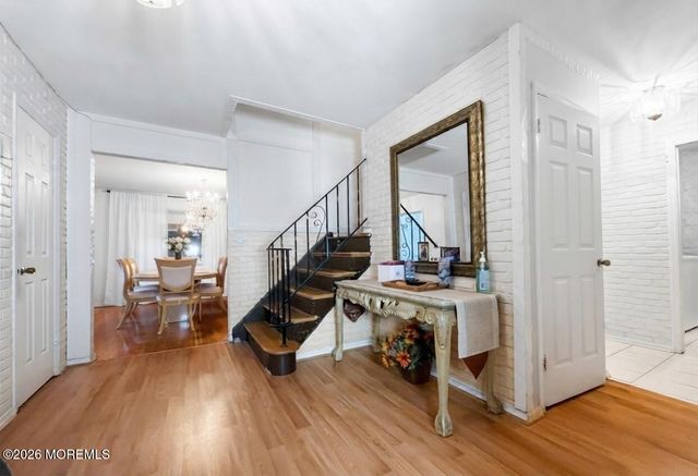 7 Porsche Drive, Matawan, NJ 07747