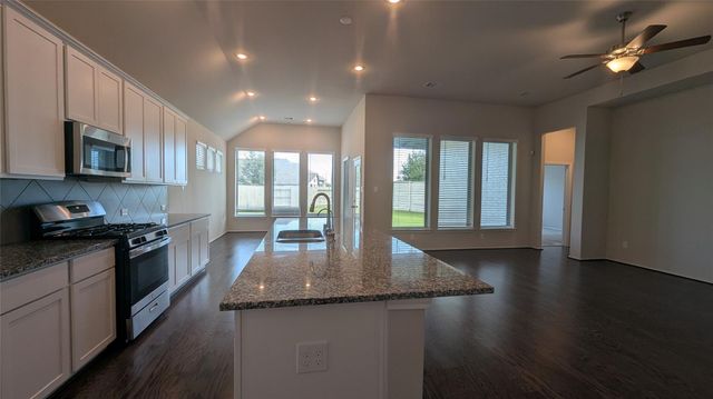 4402 Stone Ridge Lane, Manvel, TX 77578