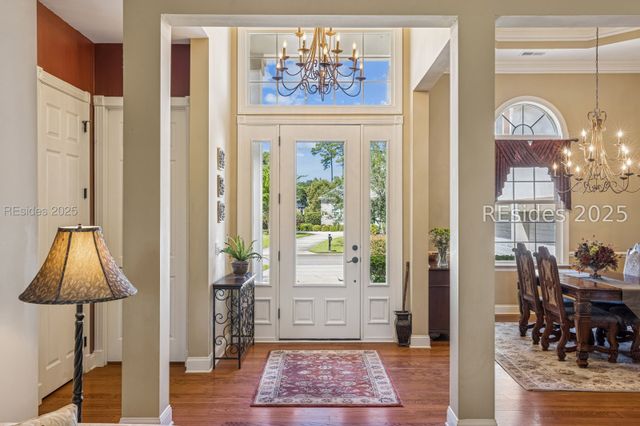 6 Attleboro Pl, Bluffton, SC 29910