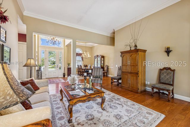 6 Attleboro Pl, Bluffton, SC 29910