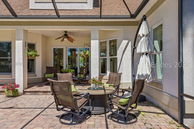 6 Attleboro Pl, Bluffton, SC 29910