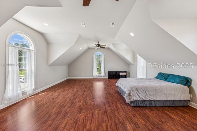 6 Attleboro Pl, Bluffton, SC 29910