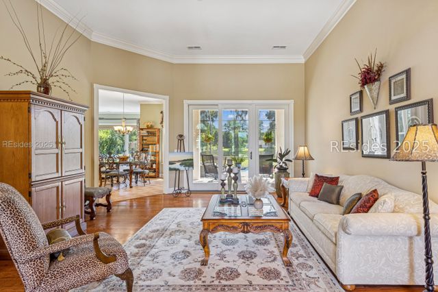 6 Attleboro Pl, Bluffton, SC 29910